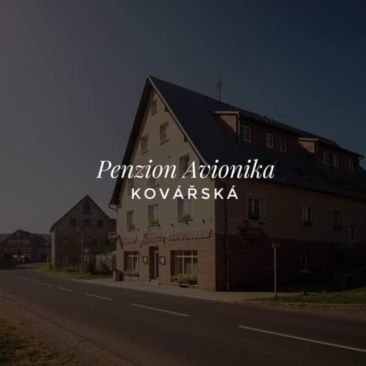 Restaurant & Penzion Avionika Kovarska Exterior photo